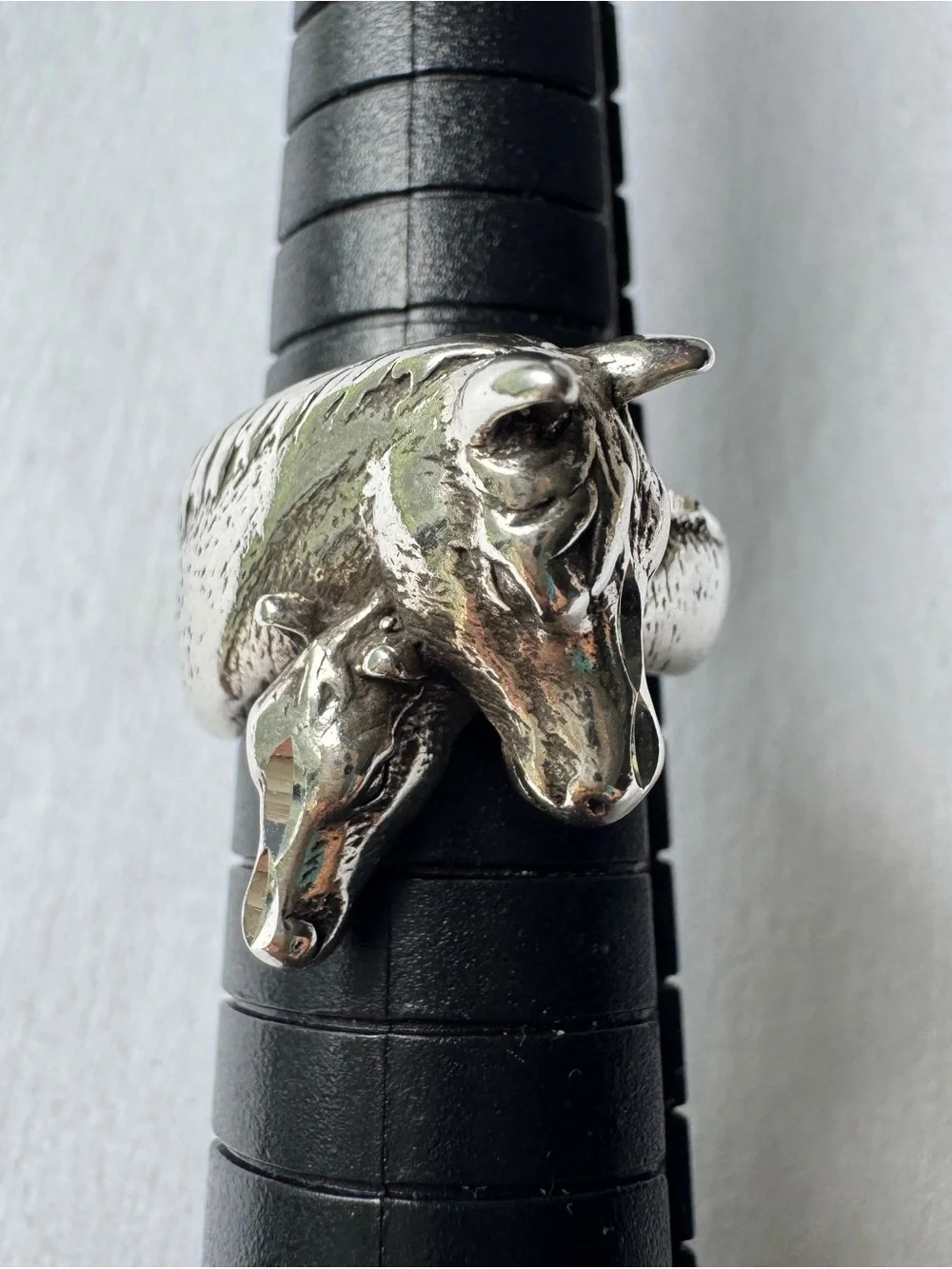 Sterling Silver 925 Horse and Mare Band Ring Size 5.5 Signed Solid 8 Grams